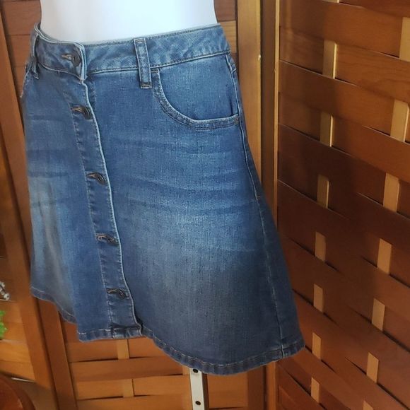 Cato brand  denim mini skirt - Picture 2 of 7